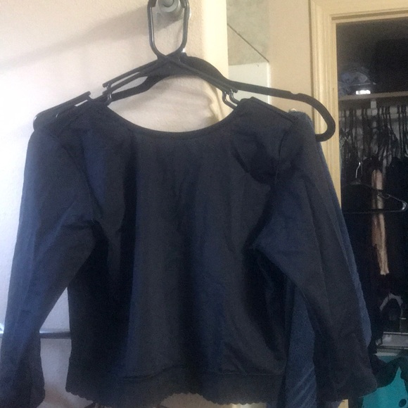 Compression Top - Picture 3 of 3